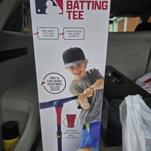 Adjustable Kids Batting Tee - Blue and Red